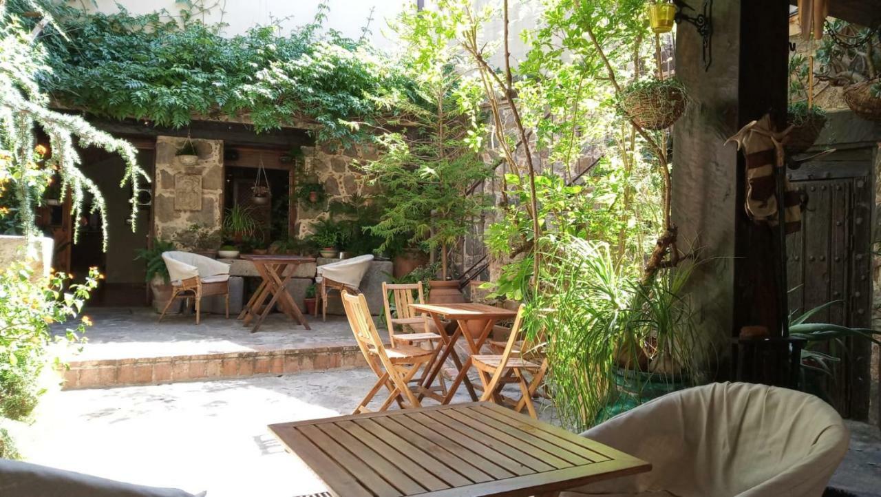 La Troje Oropesana Guest House Exterior foto